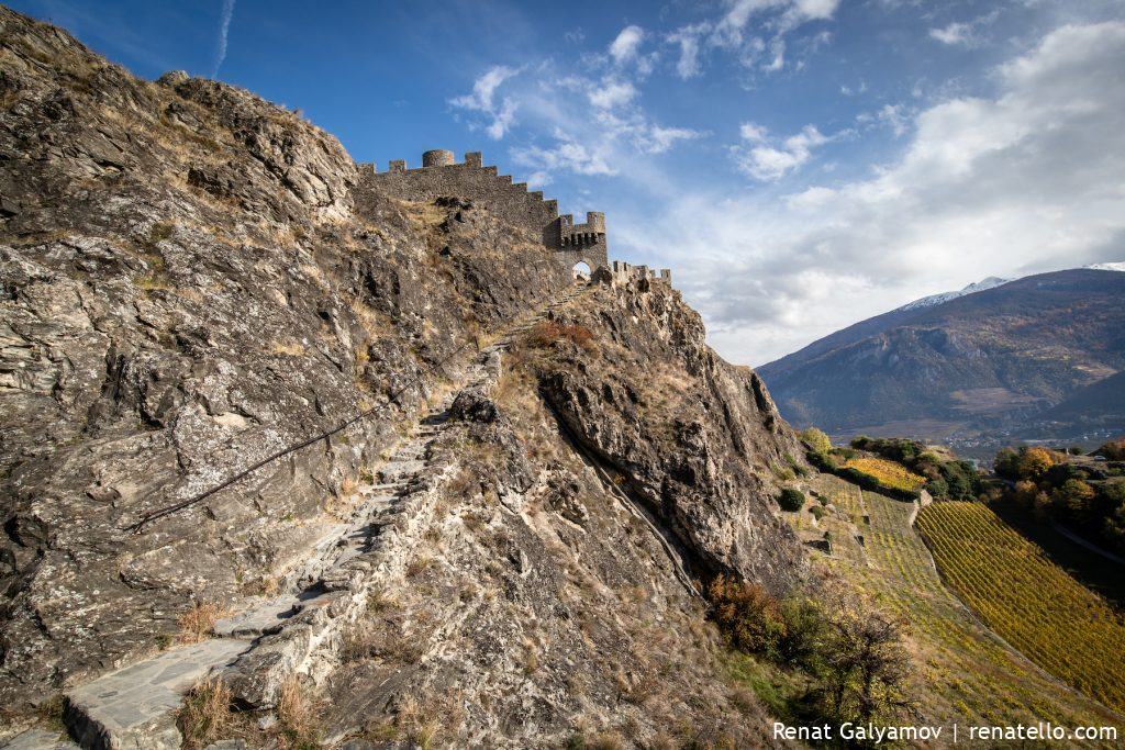 Route to Château de Tourbillon, Tourbillon Castle, Swizerland