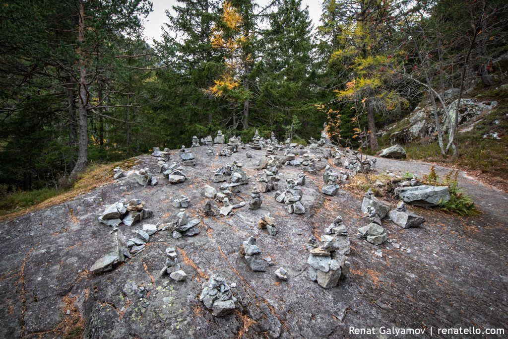 Stone castles in Swiss Alps, Gorges du Dailley