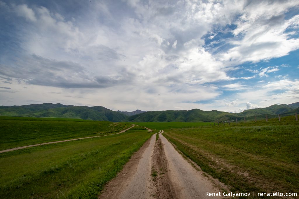 Kastek gorge in Kazakhstan (ущелье Кастек, Казахстан) 