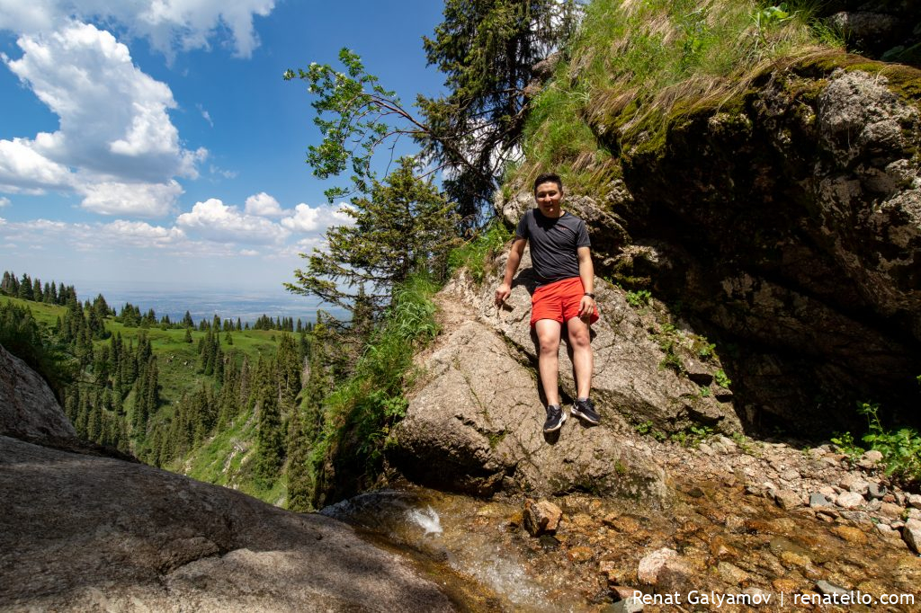 Ruslan near the waterfall on Kok-Zhailau